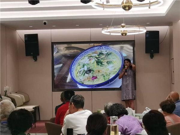 綿陽(yáng)中旅行假日旅行社舉行“什邡號(hào).2025熊貓專(zhuān)列”旅游線路分享會(huì)